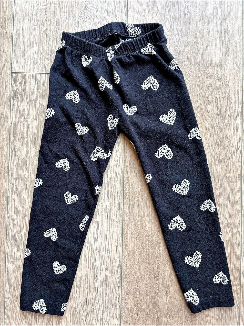 Kids Black & White Heart Print Leggings